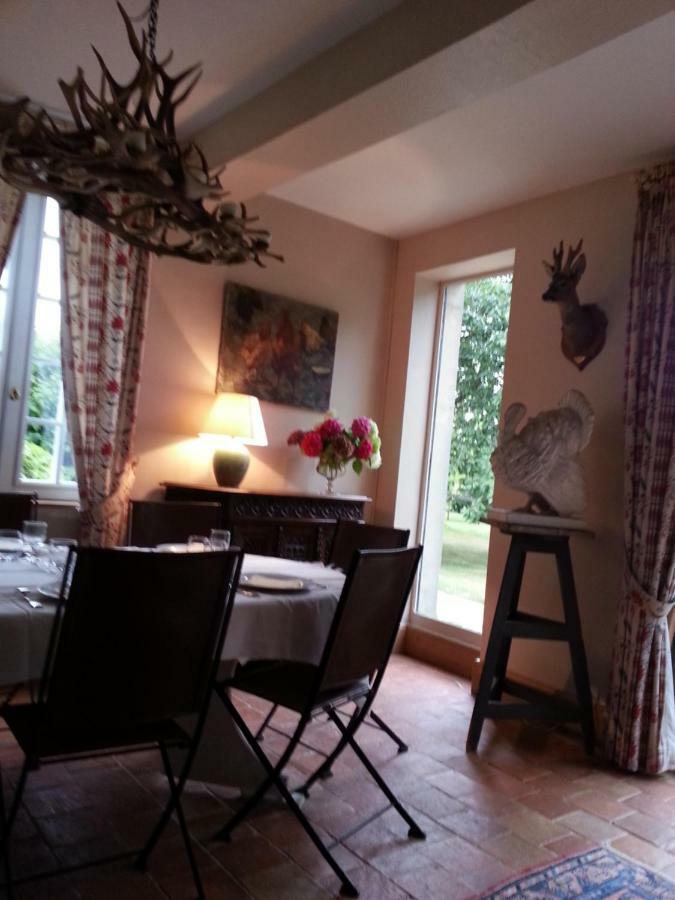 Montaure Chambre D'Hotes De La Vallee Bed & Breakfast エクステリア 写真