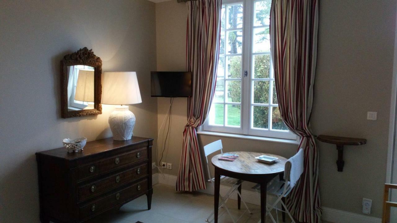 Montaure Chambre D'Hotes De La Vallee Bed & Breakfast エクステリア 写真